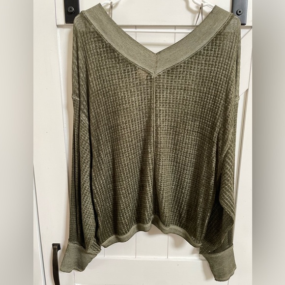 We the Free of the Shoulder Top - Picture 2 of 3